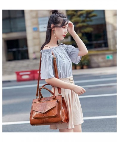 Women's Retro Oil Wax Leather Snake Print Large Capacity One-shoulder Diagonal Bag (red) Brown $38.85 Totes