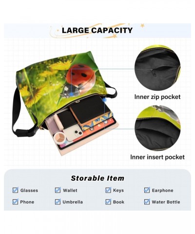 Casual Shoulder Bag Crossbody Ladybug Cute Hobo Handbag Purses with Wide Shoulder Strap Spring Trendy Large Messenger Bag Tot...